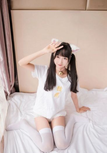 亚洲清纯唯美区一区二_1080P超清免费观看