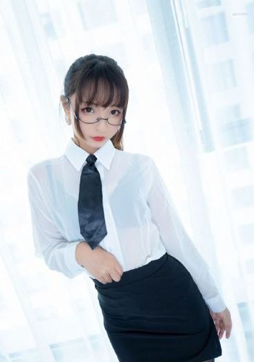 丝袜美腿一区二区三区四区保育_蓝光影视在线观看