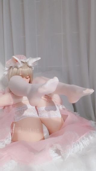 日韩久久综合网_720电影在线看