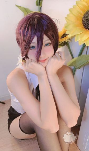 蜜桃臀一区二区_720免费观看电视剧