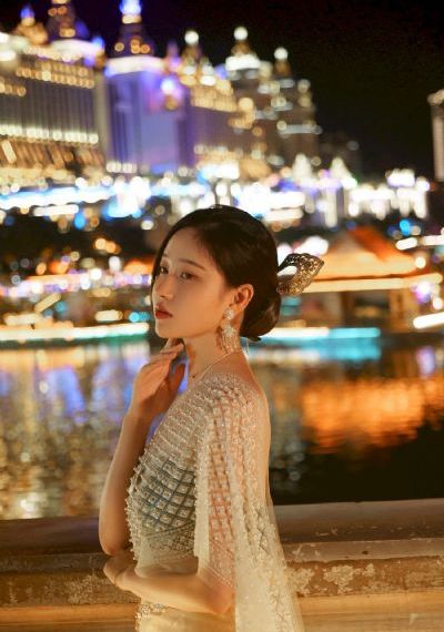 色偷偷9999www人妻_迅雷在线观看