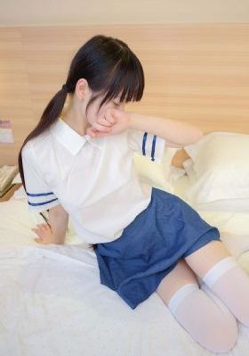 裸体美女在线观看网站_电影在线观看