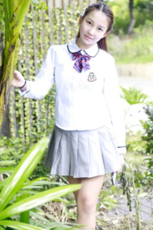 女人20岁毛片60分钟_1080在线播放观看