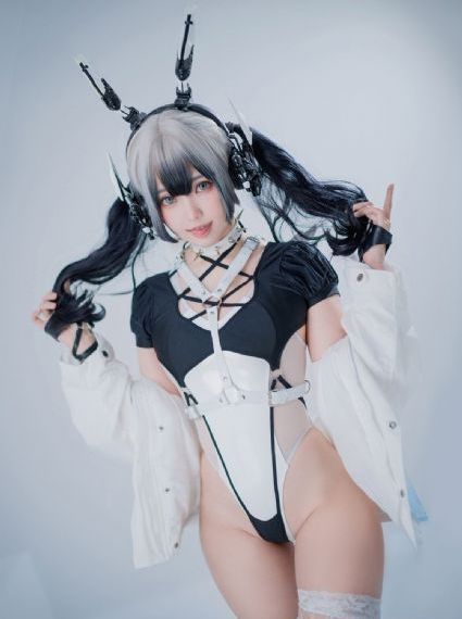 18禁美女裸体网站免费扒内衣_DVD免费观看超清