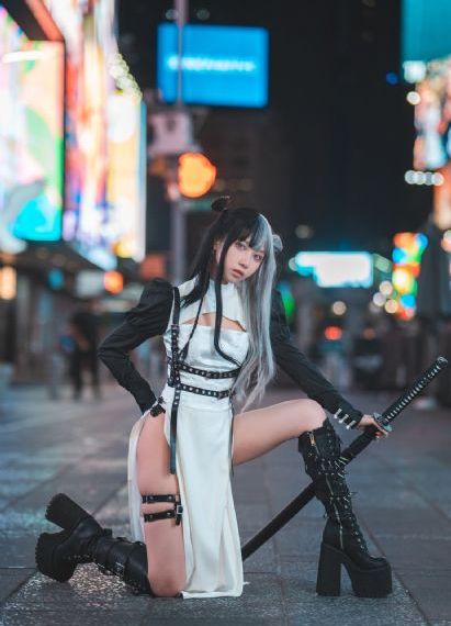 综合色狠狠_BD英语在线观看视频
