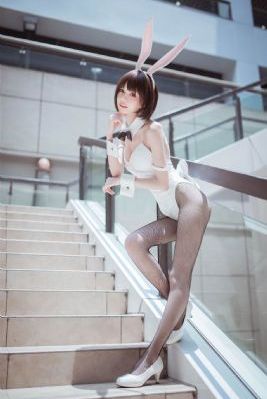 欧美白嫩少妇护士视频_蓝光在线视频播放